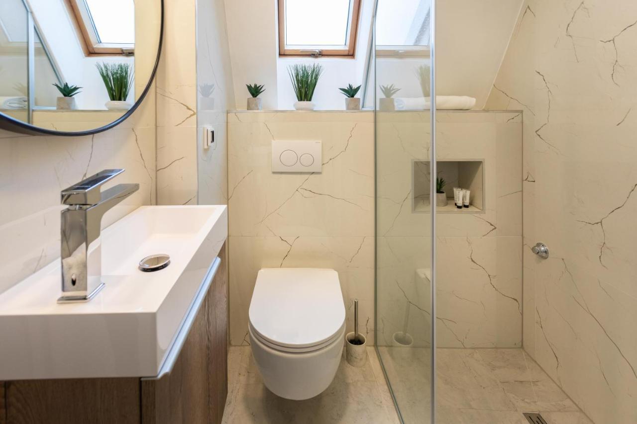 Design 1Bdr Loft Near Kvaternik Square Apartment Zagreb Luaran gambar